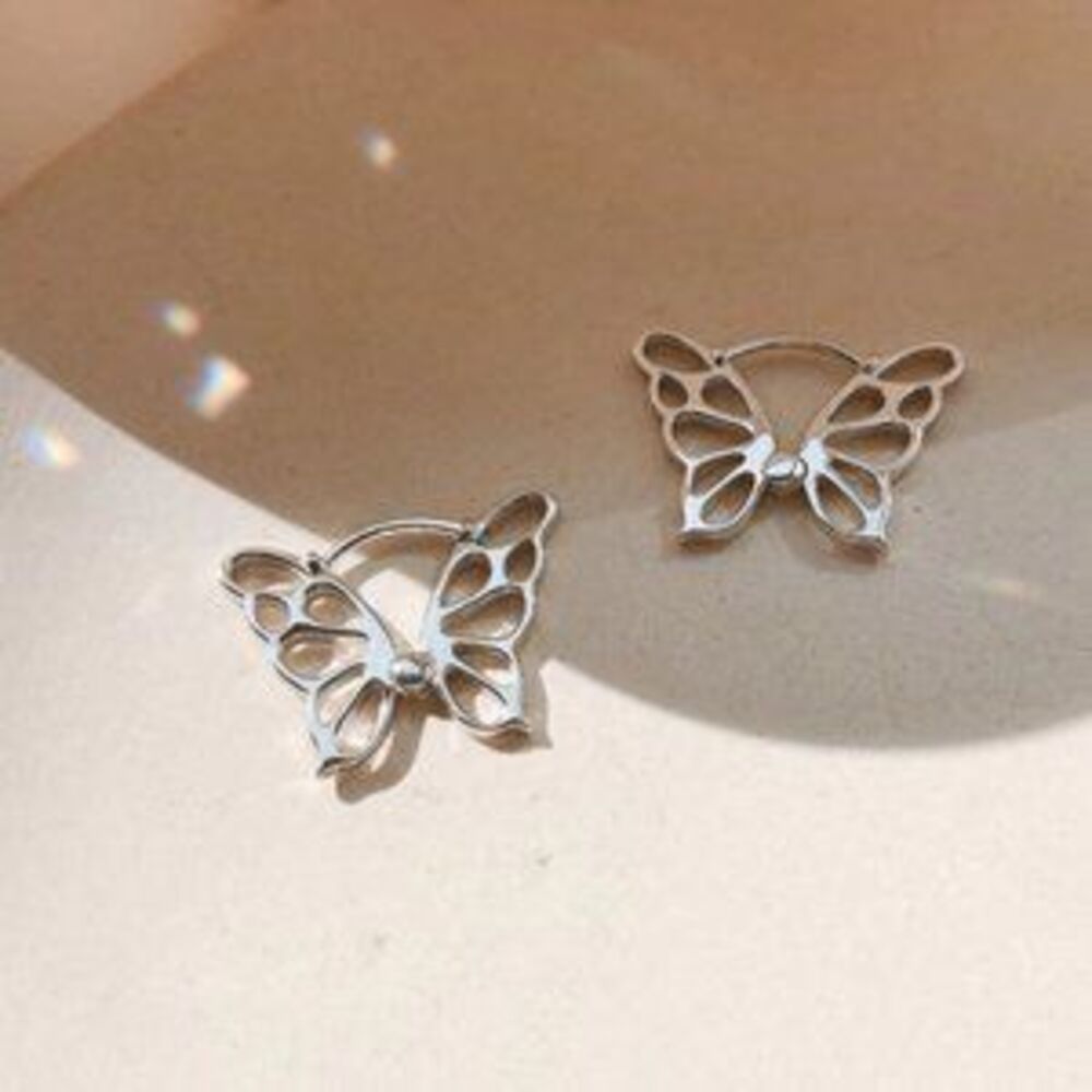 *NEW 925 Sterling Silver Butterfly Hoop Earrings - Picture 2 of 4